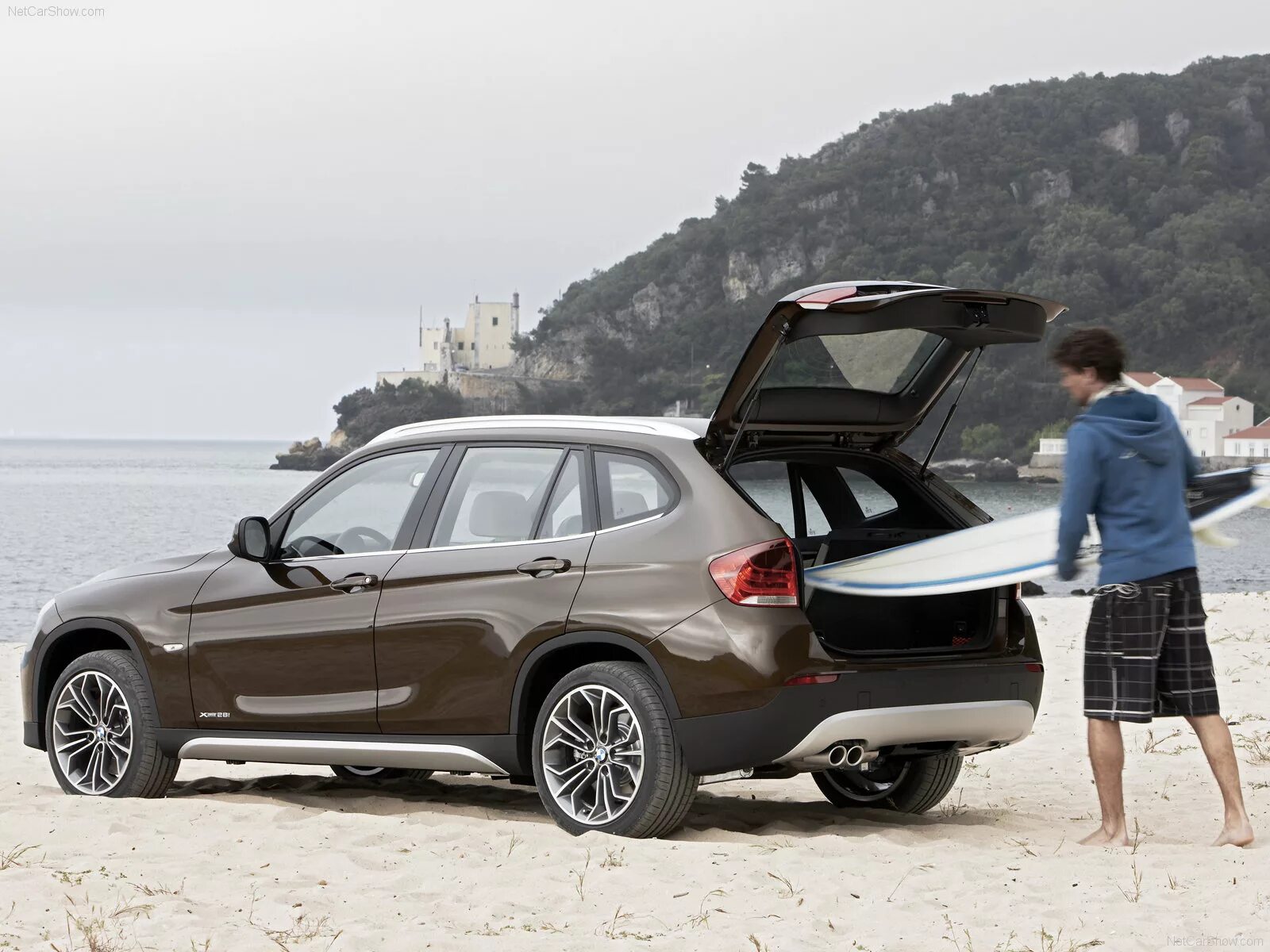 2010 х 1 1. Bmw x1 2010. бмв x1 2005. bmw x1 2009. бмв икс 1.