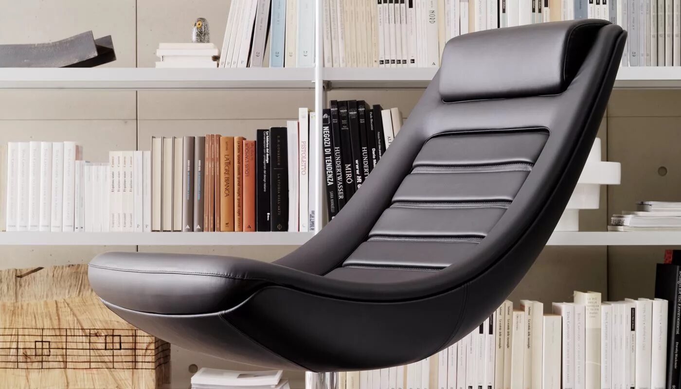 Кресло качалка гавада. Самые удобные сиденья. Офисное кресло poltrona frau downtown. Массажное кресло 2023. Kia kv7 concept.