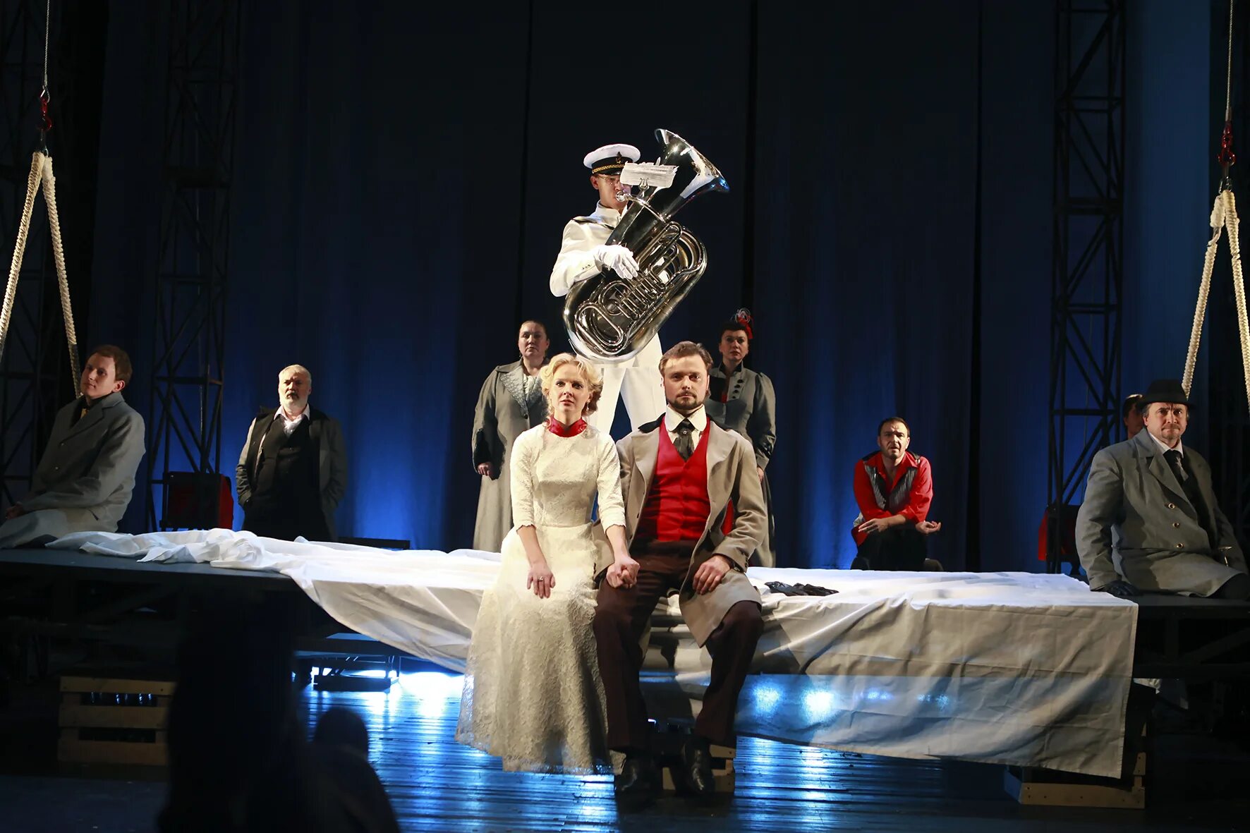 театр на васильевском билеты. театр на васильевском острове бесприданница. дядя ваня театр на васильевском. мещане спектакль бдт. театр на васильевском женитьба.