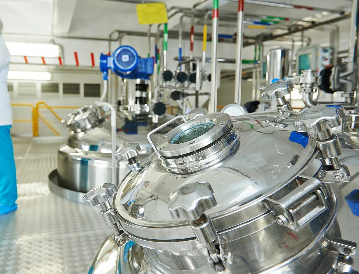 Новое химическое производство. Завод пигмент тамбов. Химическое производство. Новое химическое производство. Тиссенкрупп индастриал солюшнс.