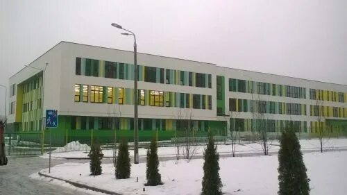 Сайт школы 3 апрелевка. Апрелевка 3 школа парковая. Апрелевка школа 3. Апрелевка школа 3. Апрелевка школа 3.