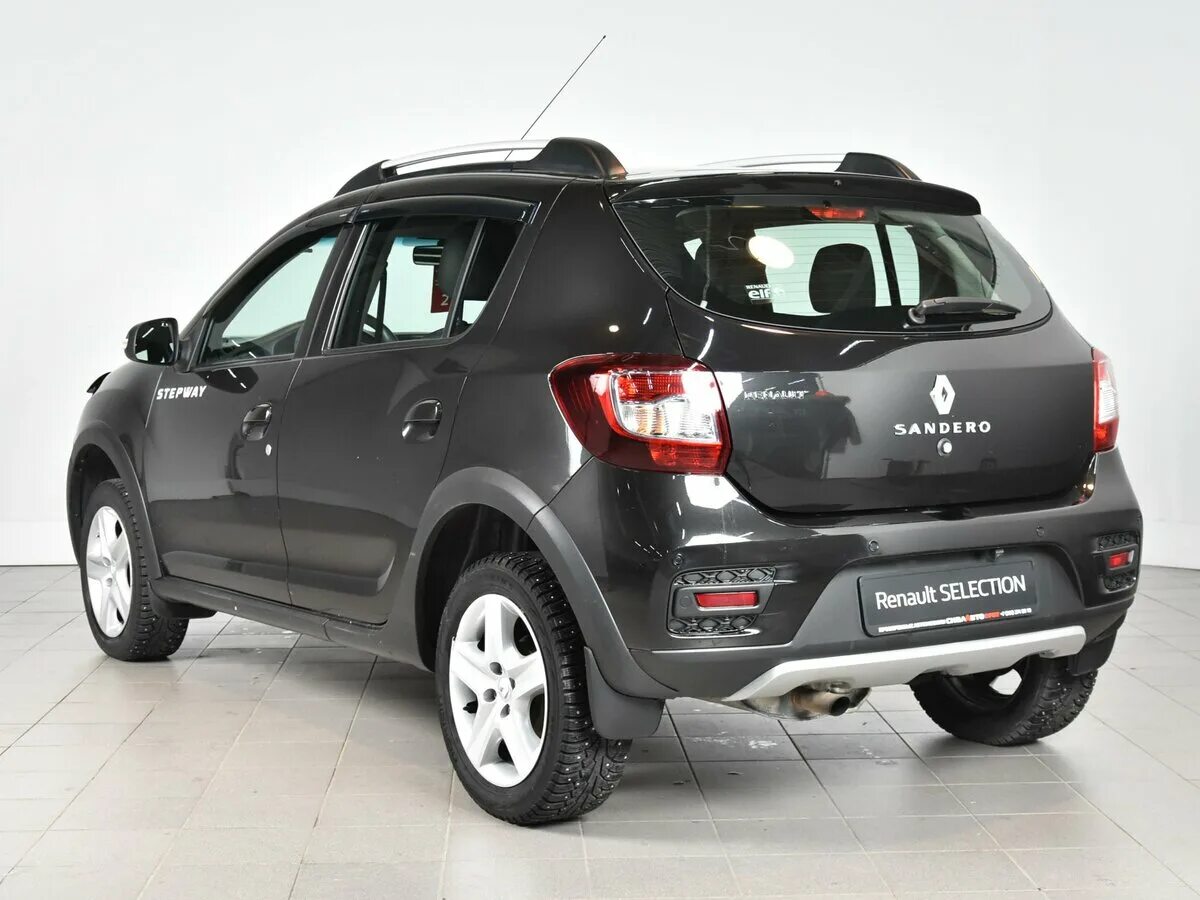 Renault sandero stepway 2 поколения. Renault Sandero Stepway черный. Renault Sandero Stepway 2020. Рено Сандеро степвей 2021 черный. Рено Сандеро Stepway 2.