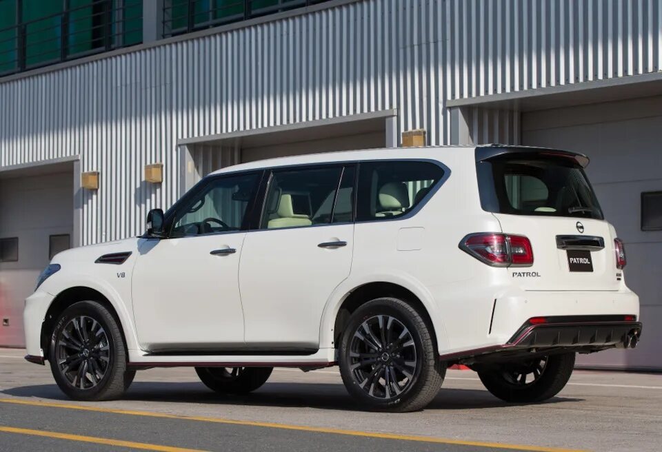 Патрол ю 62. Ниссан патрол нисмо. ниссан патрол нисмо 2016. nissan patrol 2019. новый ниссан патрол 2018.