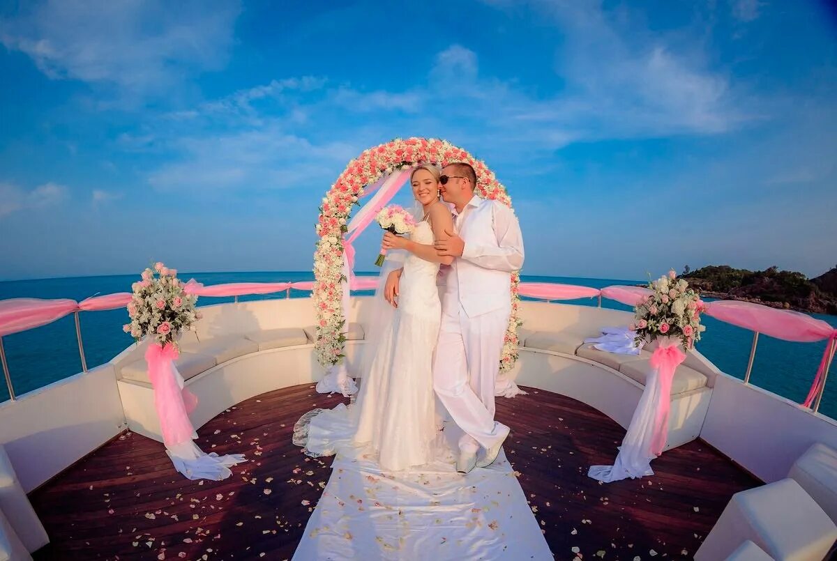 самые шикарные свадебные церемонии. ваша свадьба самая самая. моя свадьба. жених и невеста. свадебное фото жениха и невесты.