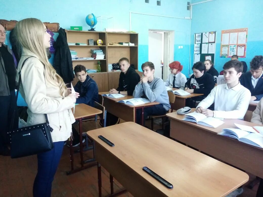 Сайт октябрьский техникум. Октябрьский нефтяной колледж им. Преподаватели онк октябрьский башкортостан. Октябрьский колледж нефтяной имени с. Экономический колледж октябрьский.