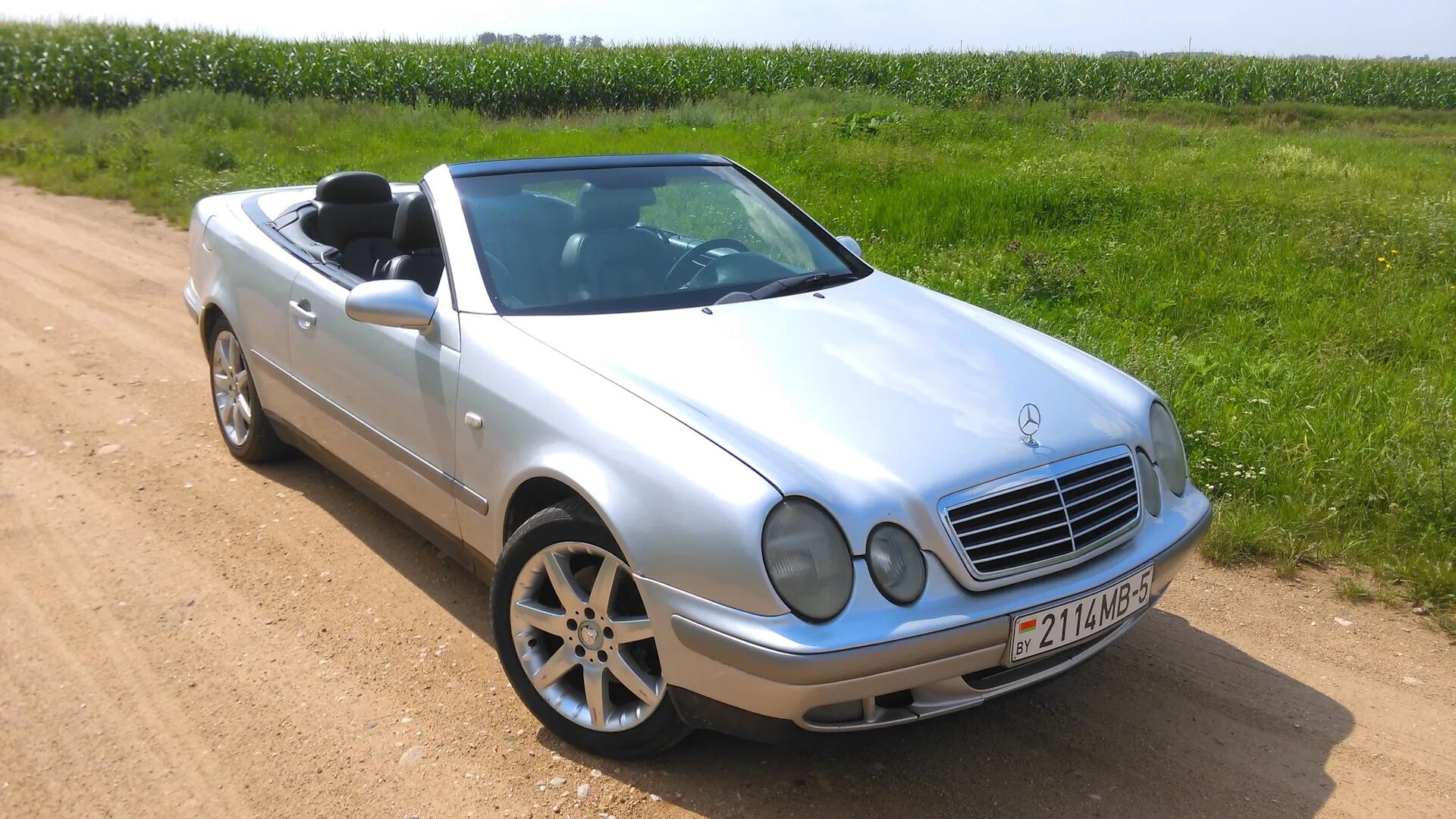 Купить мерседес 230. Mercedes Benz CLK 230. Mercedes CLK 230. Мерседес купе CLK 230. Мерседес ЦЛК 230 w208.