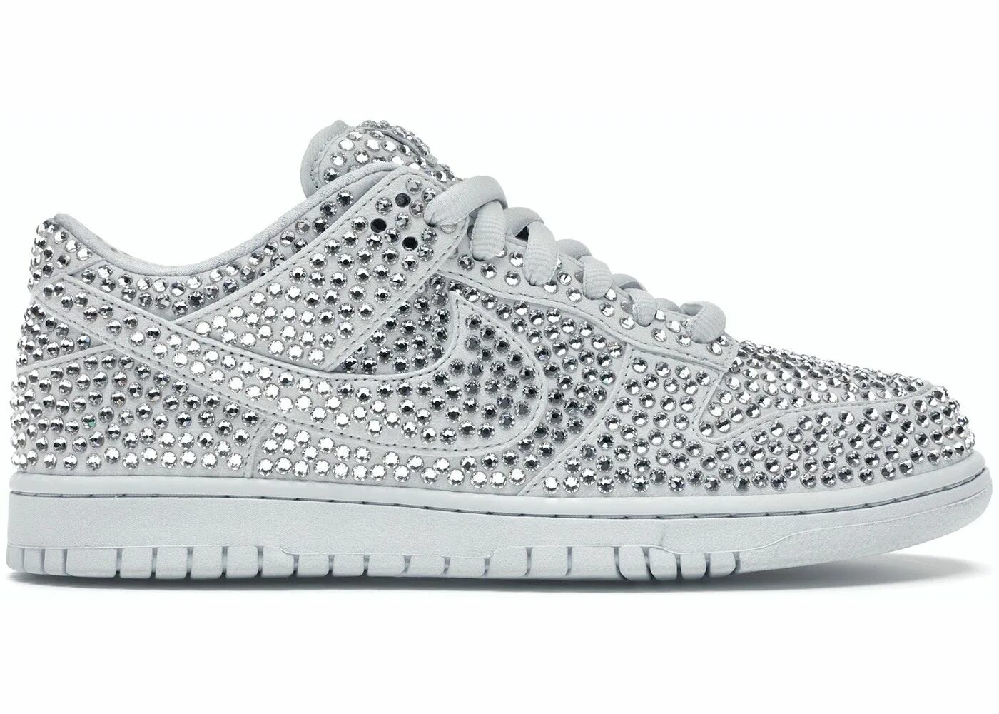 Nike x cactus plant flea. Nike Dunk Pure Platinum. Nike SB Dunk Low Swarovski. Dunk x Swarovski. Nike Dunk Low Pure Platinum.