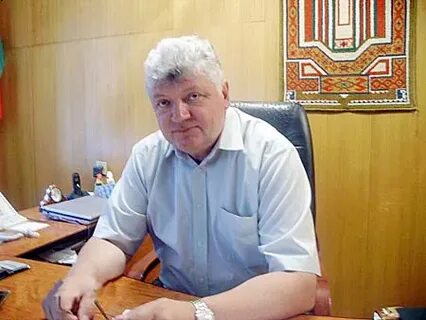 Стройтрест директор
