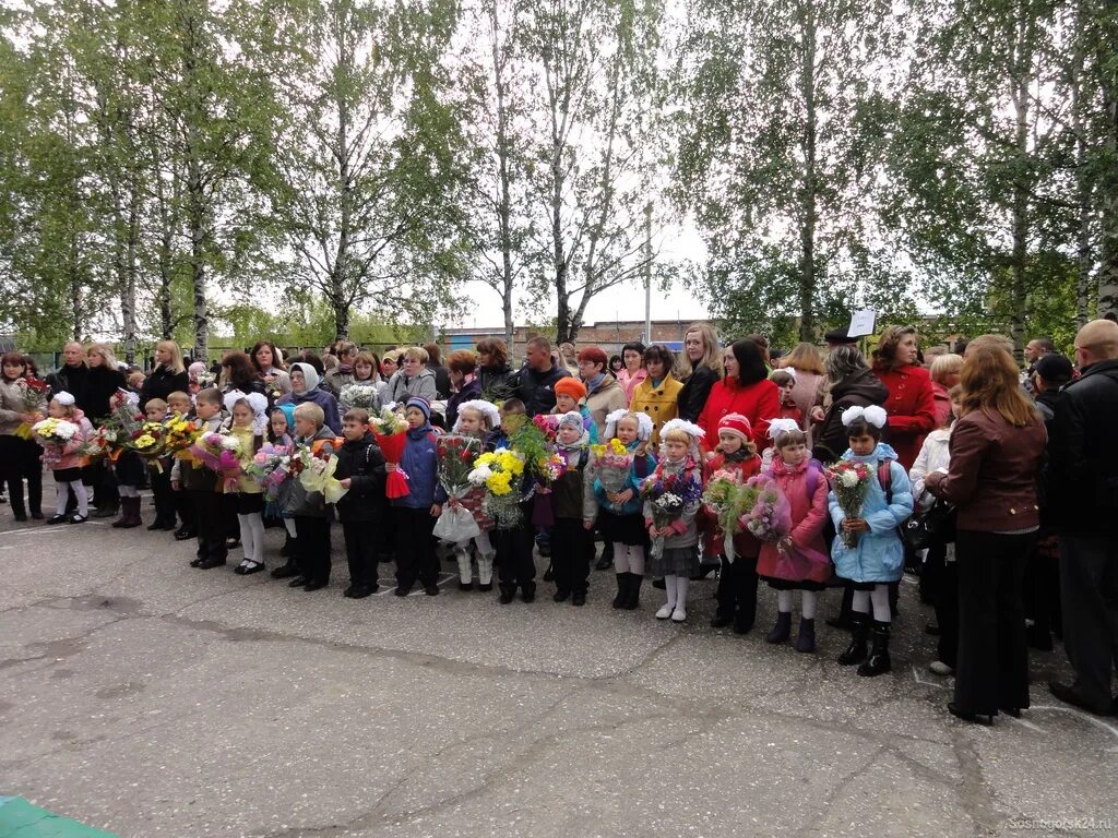 Ухтинская школа. Школа 1 ухта. Первая школа ухта. Школа 4 ухта урмз. Первая школа ухта.