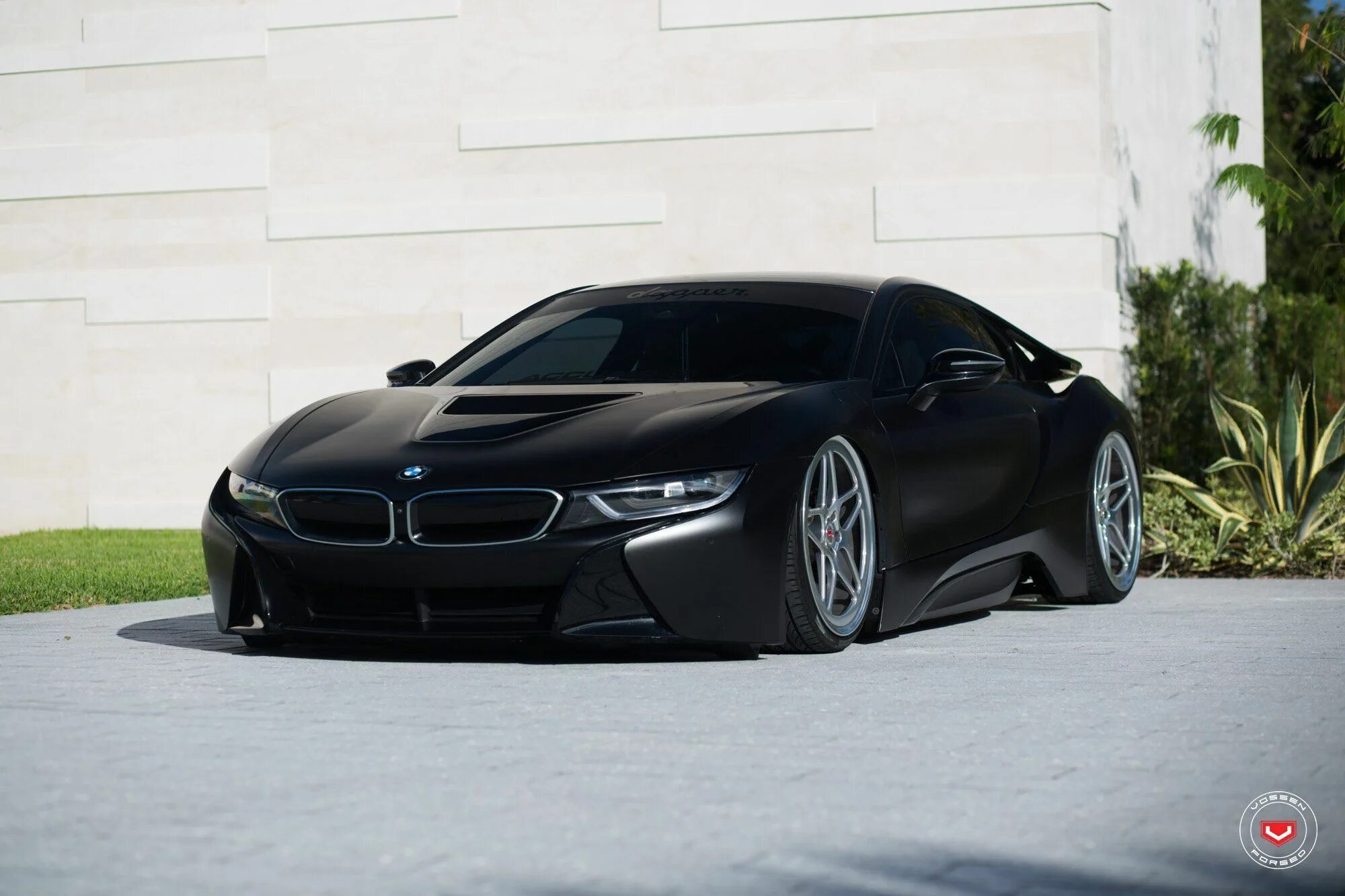 BMW i8 Black Matte. БМВ i8 черная матовая. BMW 8 Black. БМВ ай 8 черная матовая.