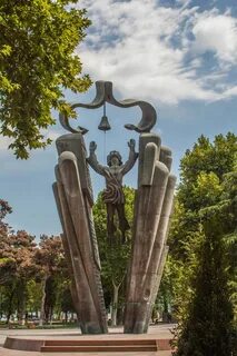 Памятник родственнику