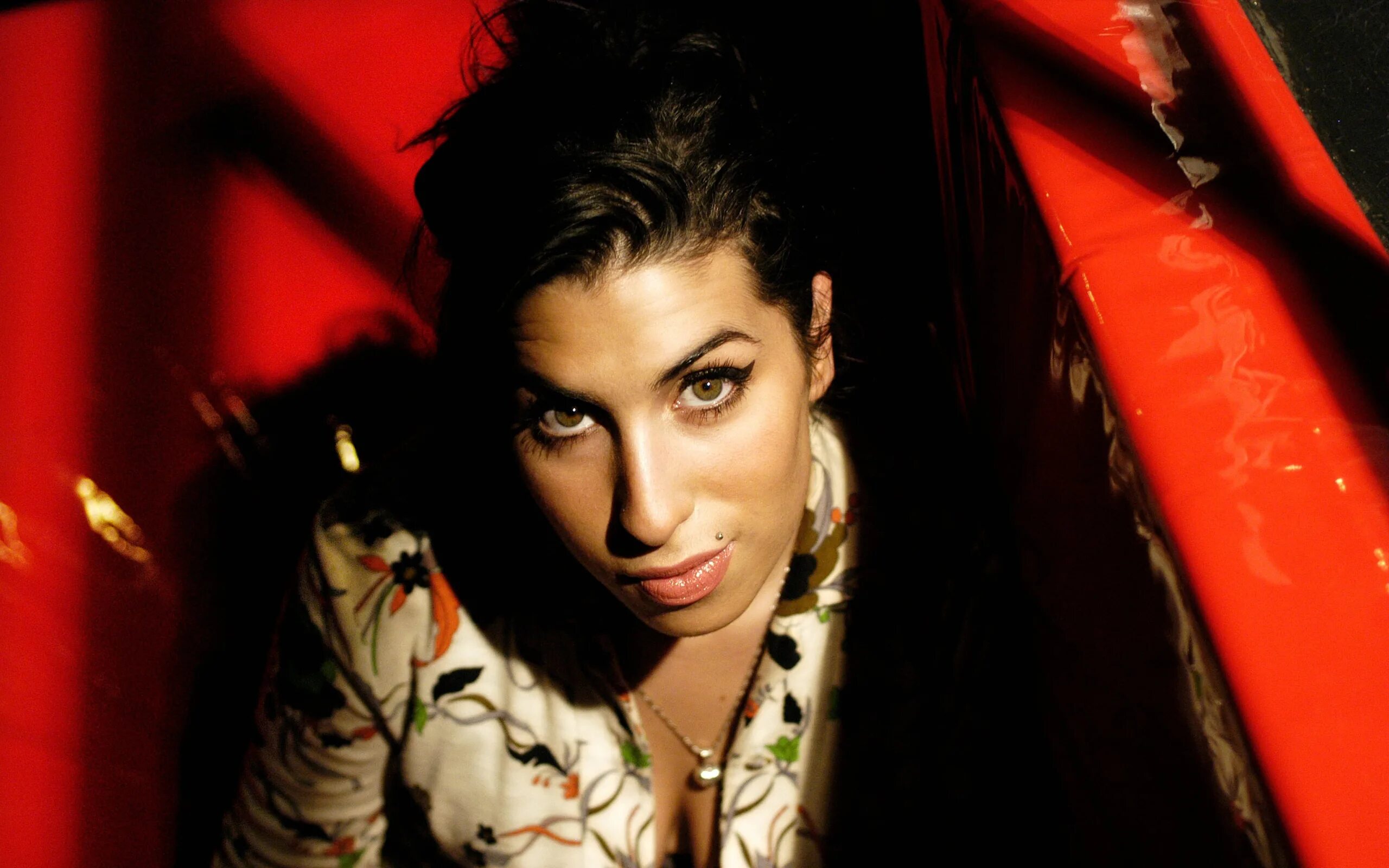 Эми винхаус. Amy winehouse. британская певица эми уайнхаус. эми уайнхаус фото. amy winehouse +18.