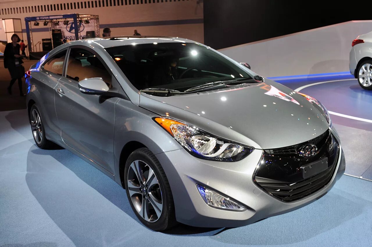 Иномарки хундай. Hyundai Elantra Elantra. Хендай Элантра 2022. Hyundai Elantra 2023. Hyundai Elantra Coupe 2013.