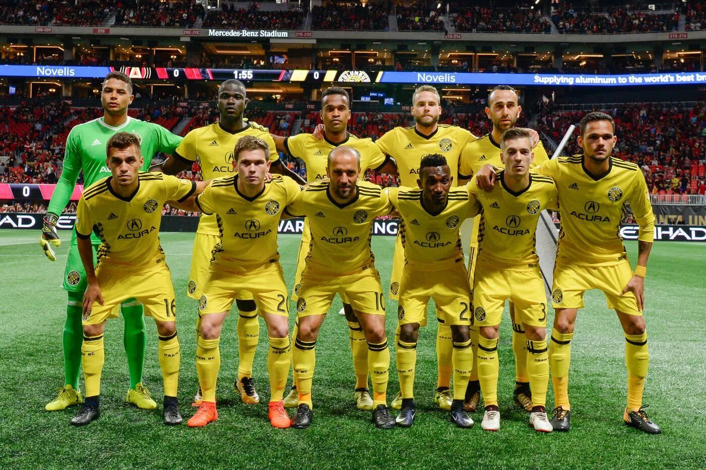 Коламбус крю. Columbus crew sc. фк коламбус крю. коламбус крю эмблема. футболисты фк коламбус сша.