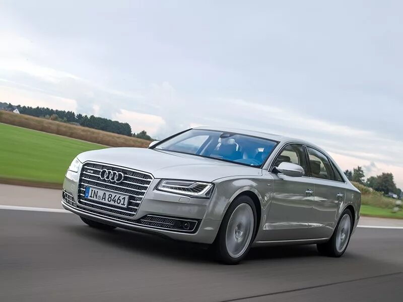 Ауди а8 2010. Audi a8l 2012. Ауди седан s8. Audi a8 hybrid. Audi a8.
