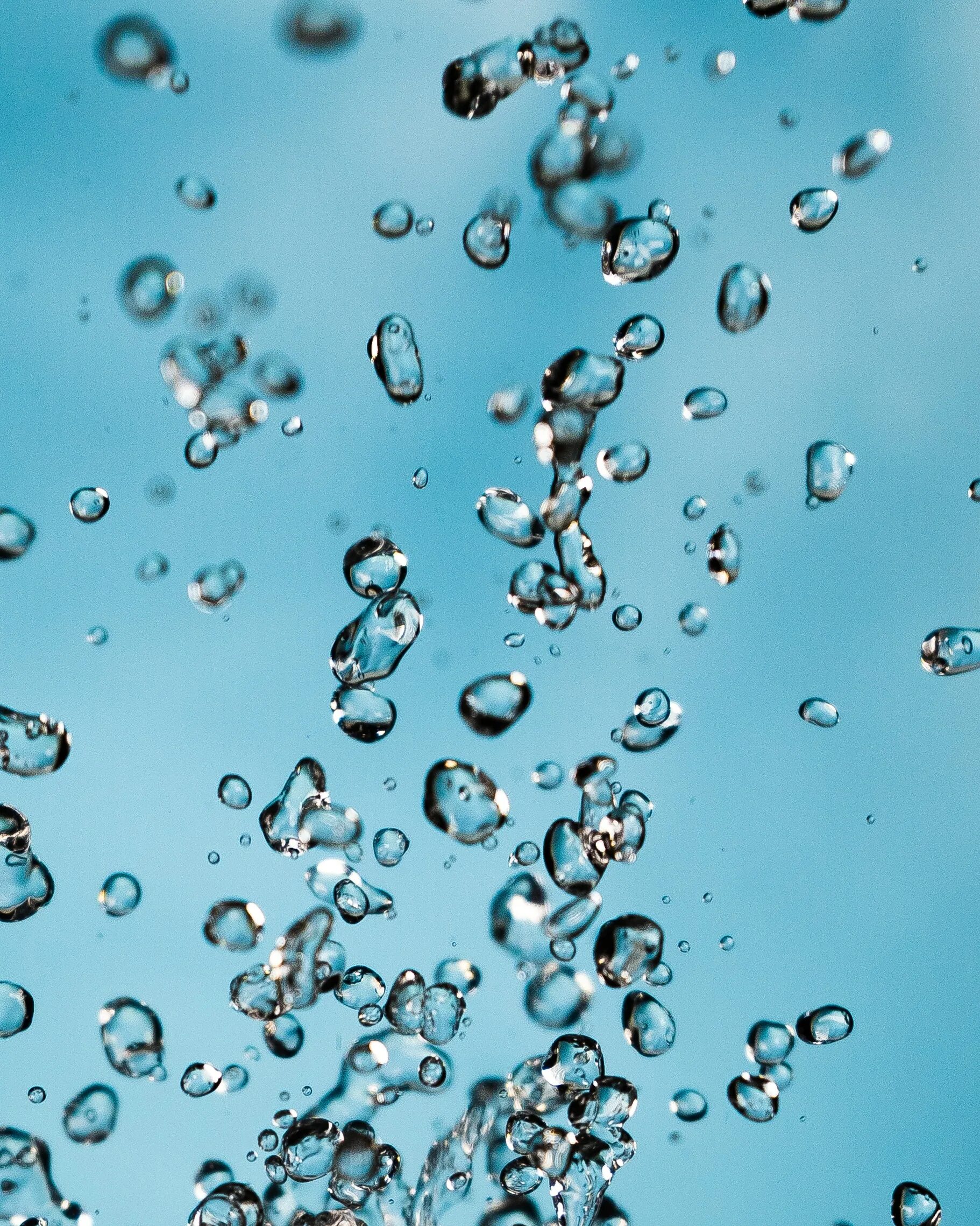Пузырики под. Капли воды. Пузырьки в воде. Капли воды в воздухе.