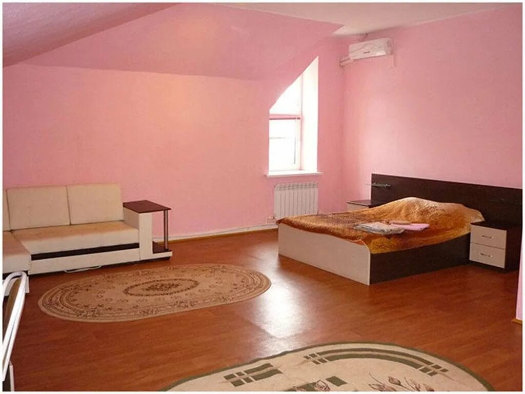 Третьяковская 10 борисоглебск. Сочи гостевой дом жара. Общежитие борисоглебск. Жара в хостеле. Гостиница жара борисоглебск.