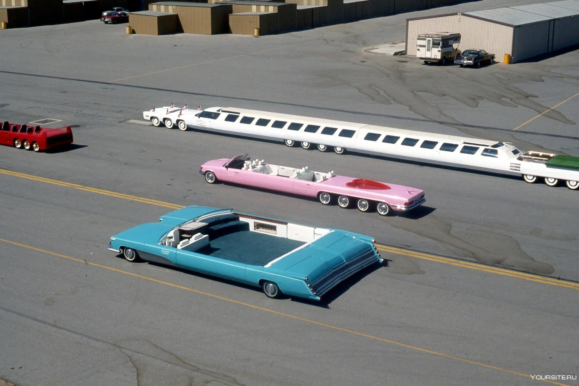 World's longest car breaks world record - YouTube