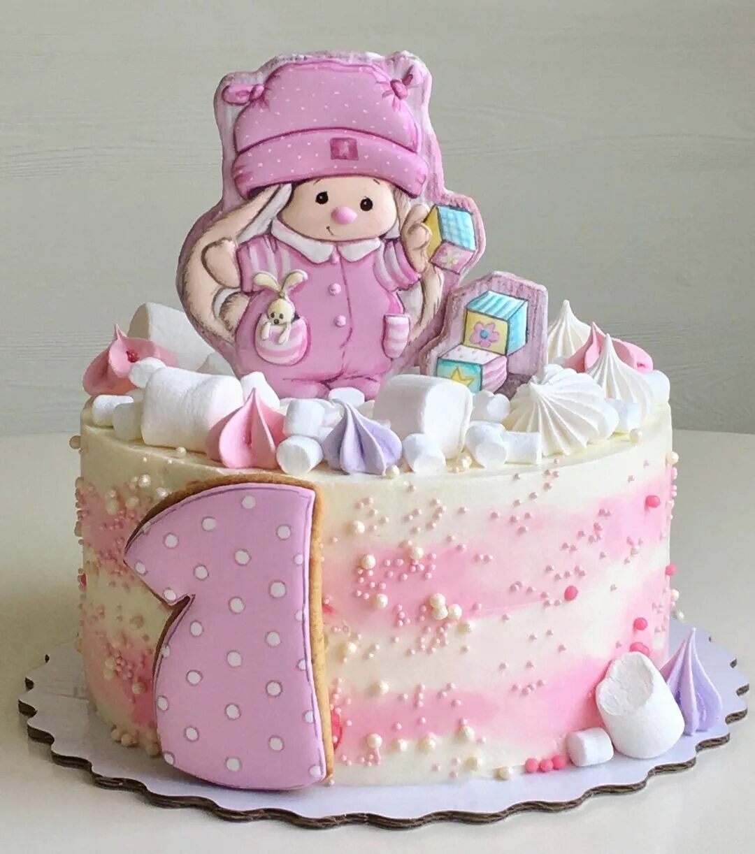 На год красивый торт девочке. Торт девочка. Торт детский девочке. Торт на годик девочке. Тортик на годик девочке.