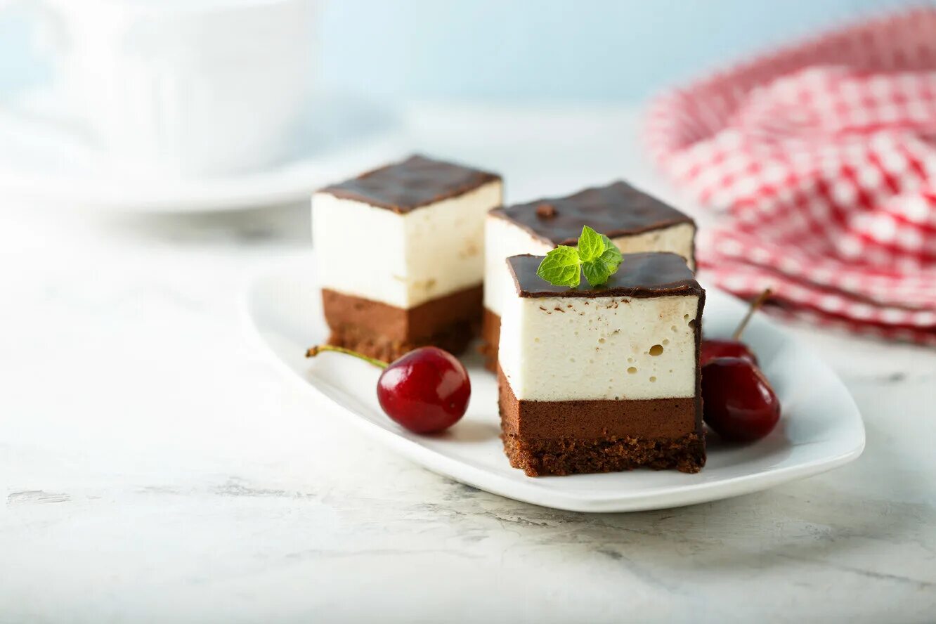 постное птичье молоко. птичье молоко с бисквитом. постное птичье молоко. торт суфле птичье молоко. суфле птичье молоко.