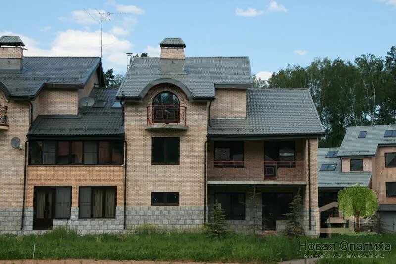 Дома в опалихе красногорск. Дома в опалихе красногорск. Дома в опалихе красногорск. Новая опалиха коттеджный поселок. Кп кленово красногорск.