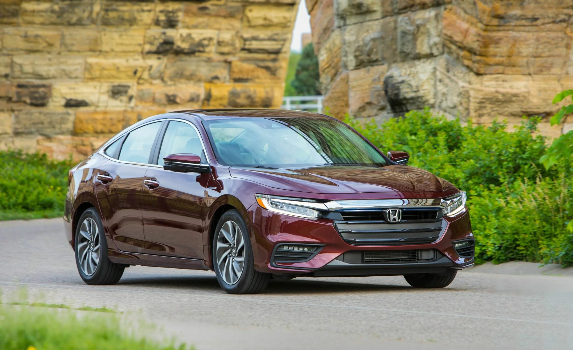 Инсайт 2021. Honda Insight 2019. Хонда Инсайт 2019. Honda Accord Hybrid 2019. Хонда Инсайт 2021.