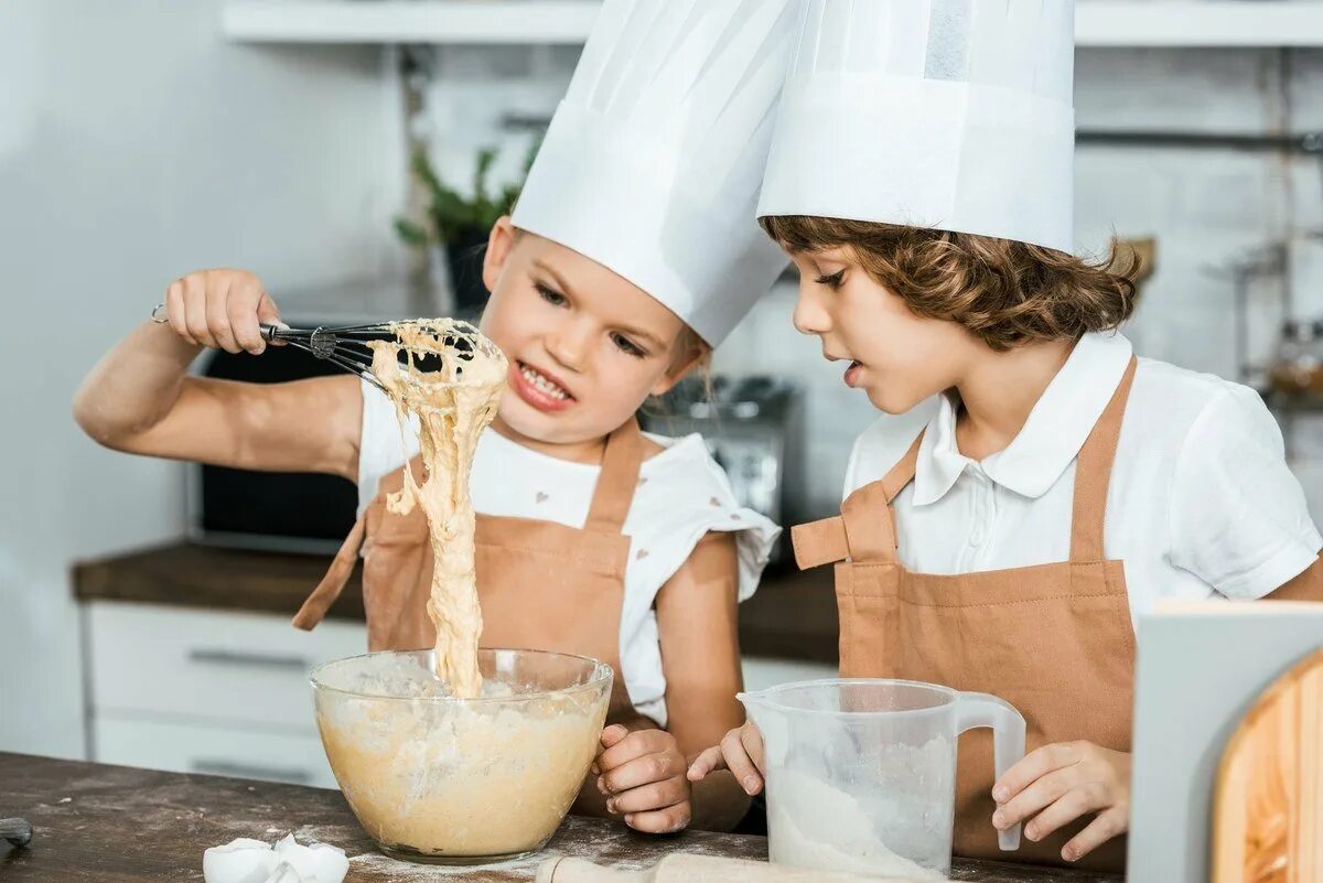 Кулинария для детей. Дети готовят сами. Кулинарные мастер классы для детей и родителей. Кулинарный мастер класс для детей. Варить малышу