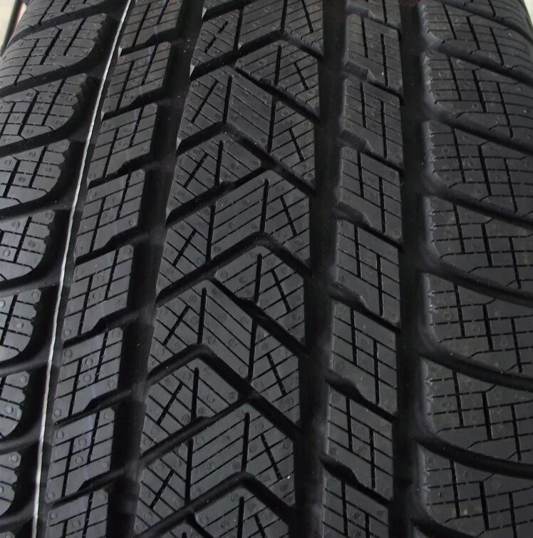 Зимние 325 пр. Зимние шины Pirelli Scorpion Winter 265/65 r17 112h. Pirelli Scorpion Winter. 325/40*22 Пирелли. Пирелли 305/40/20 v 112 Scorpion Winter XL (n0).