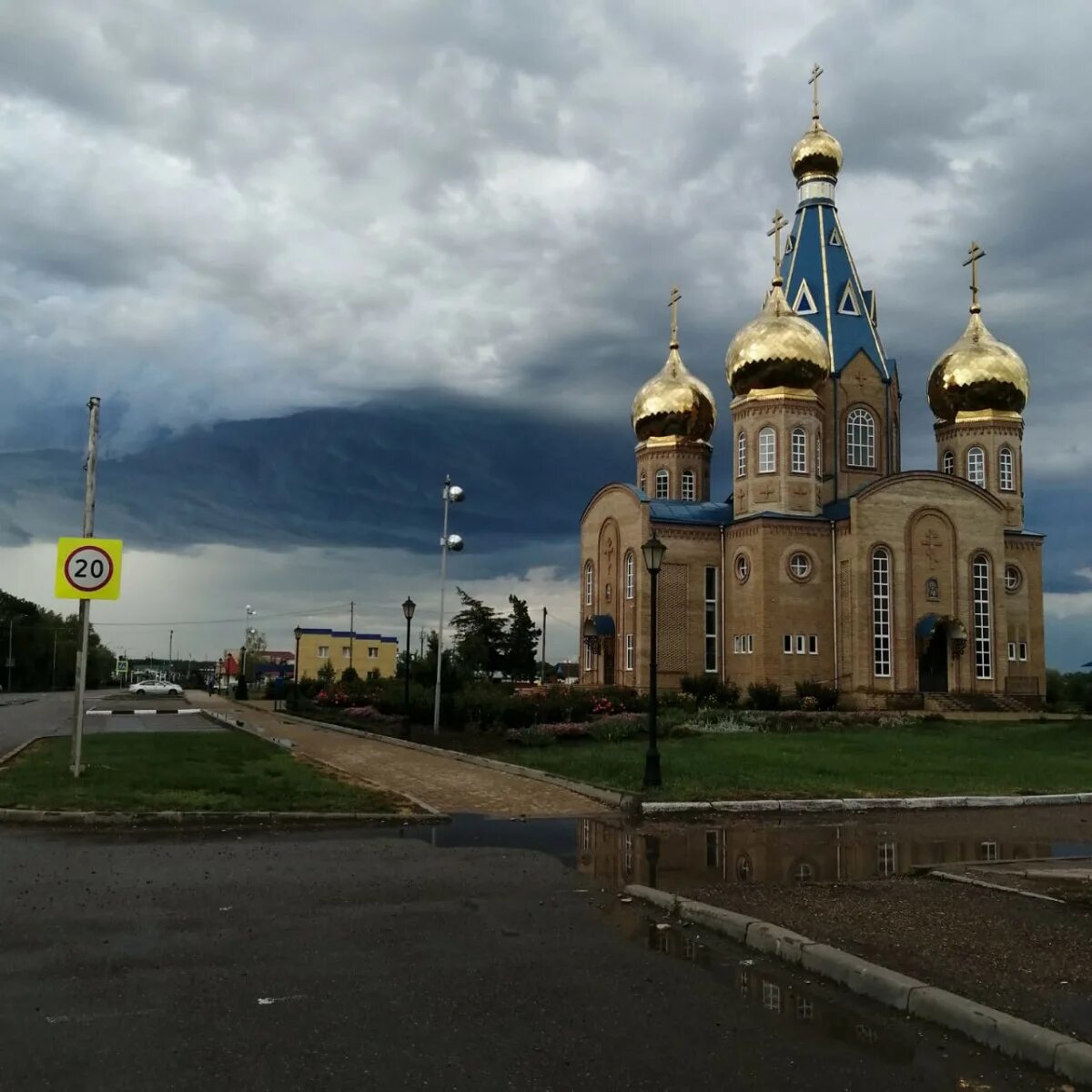 Белая глина краснодарский край набережная. Белая глина краснодарский край. Краснодарский край белоглинский район село белая глина. Погода точна белая глина. Краснодарский край, белоглинский р-н, белая глина с.