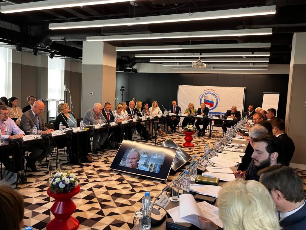 Фреза торцевая с пластинами rmt8em5125r. Цифра 45. Фрезы с смп. 45 ое. Теплоход проекта 16601.