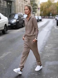 Спортивный костюм кашемир женский