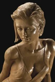 Женщина глина