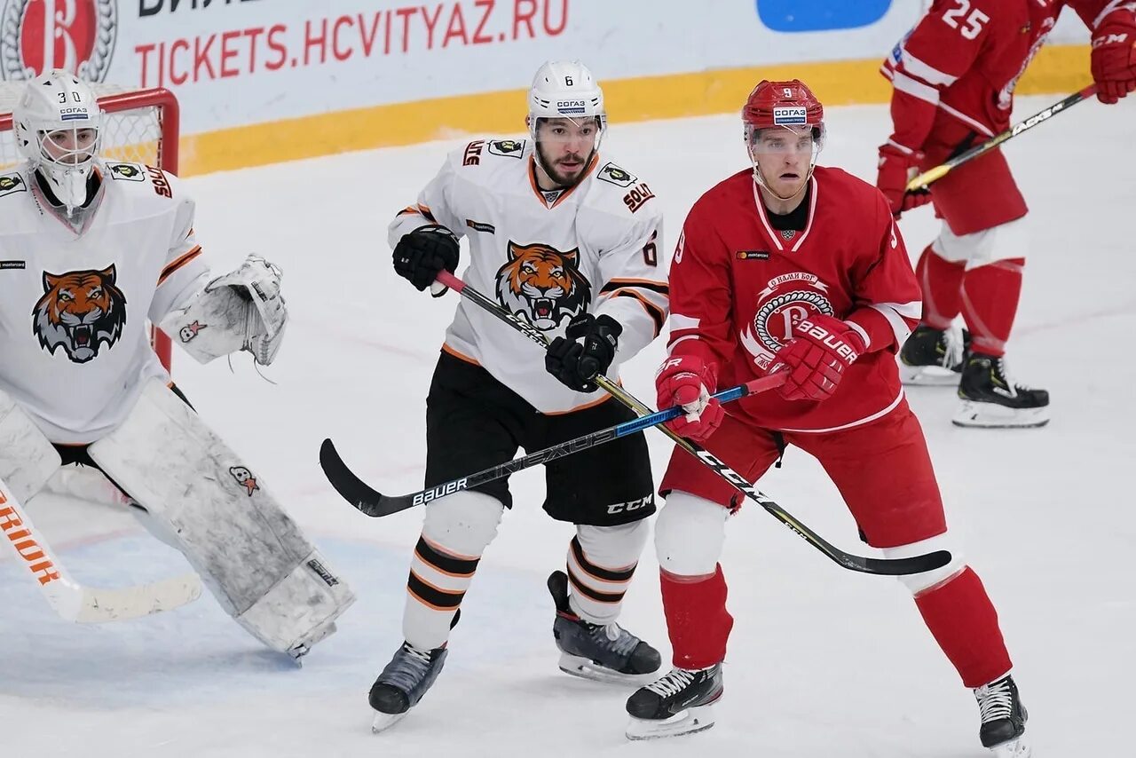 Хк витязь подольск 2021. Витязь хоккейный клуб. Форма витязь хоккей. Можно витязь. Хк витязь подольск.