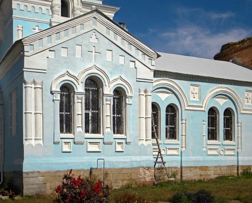 Погода в мамоне верхнемамонского. Нижний Мамон храм Архангела Михаила. Село Нижний Мамон Воронежской области храм. Церковь Архангела Михаила нижнее село. Михайловский храм Нижний Мамон.