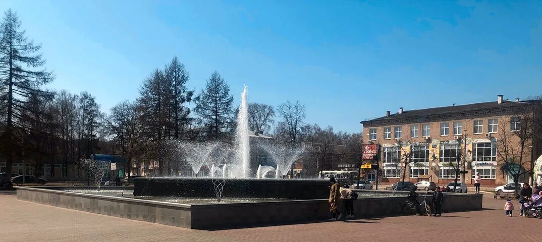 Фонтан Чайковский площадь Чайковского.