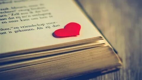 День влюбленных в книгу