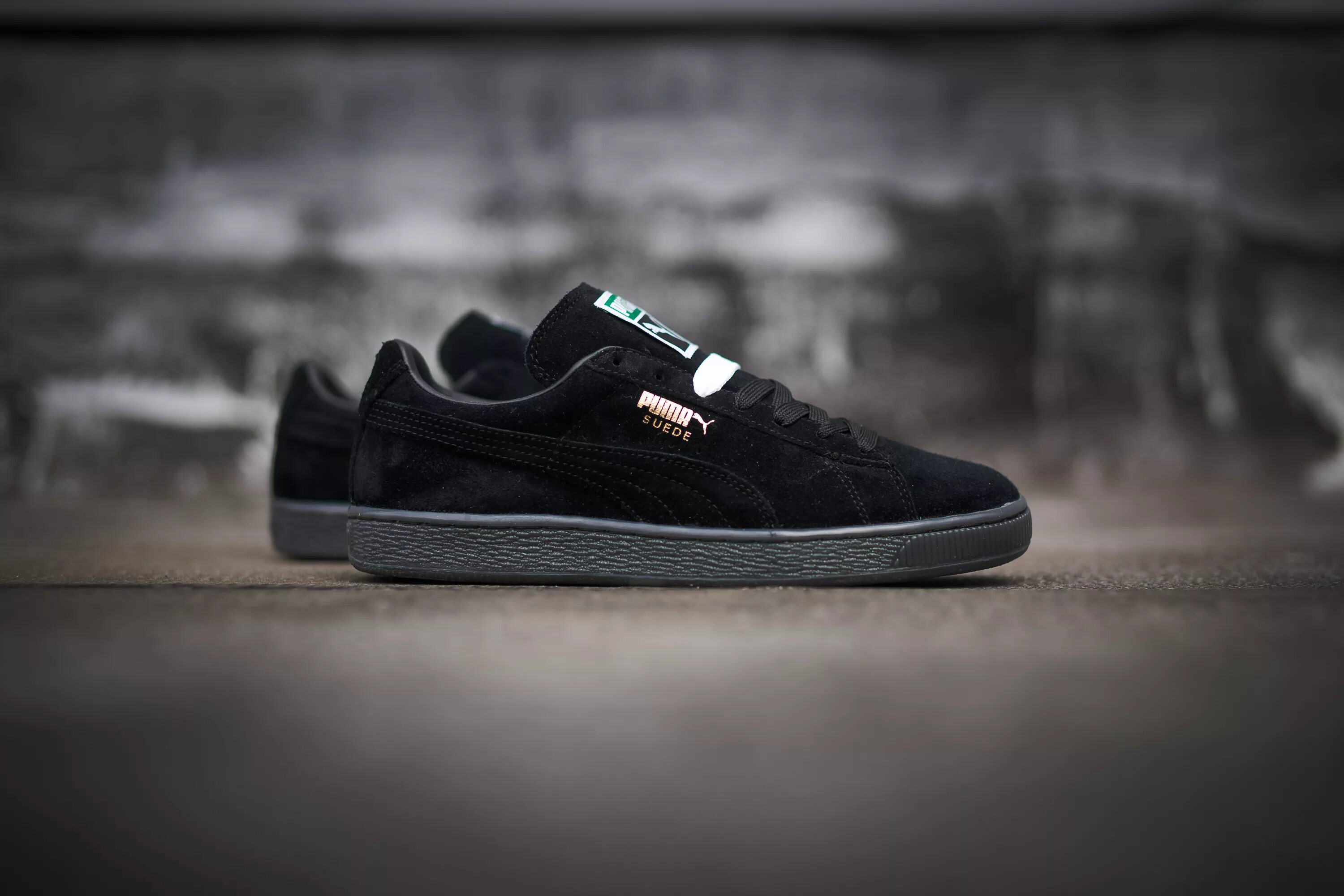 Puma Suede Classic Black. Puma Suede черные. Puma Suede белые. Puma Suede белые мужские. Как проверить кроссовки пума