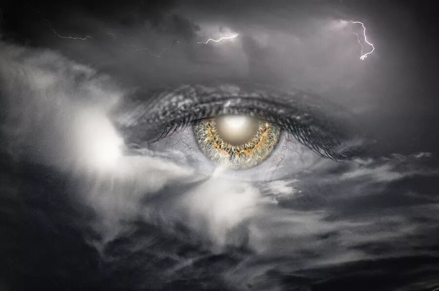 Глаз бога. Глаз бога eyeofgod world. Глаз бога eyeofgod world. Галактика кошачий глаз. Планетарная туманность кошачий глаз.