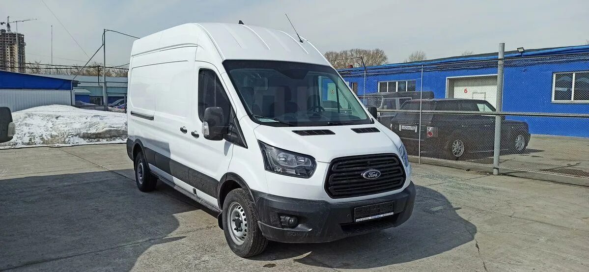 Ford transit пассажирский 2021. Ford transit l2h2. Ford transit 2023. Форд транзит пассажирский 18 мест. Ford transit 2022.