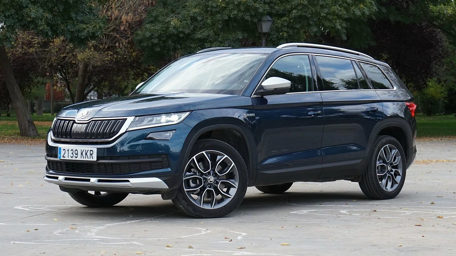 Кодиак б у купить. Шкода Кодиак Скаут 2022. Skoda Kodiaq Scout 2021. Skoda Kodiak 2023. Skoda Kodiaq Scout 2020.