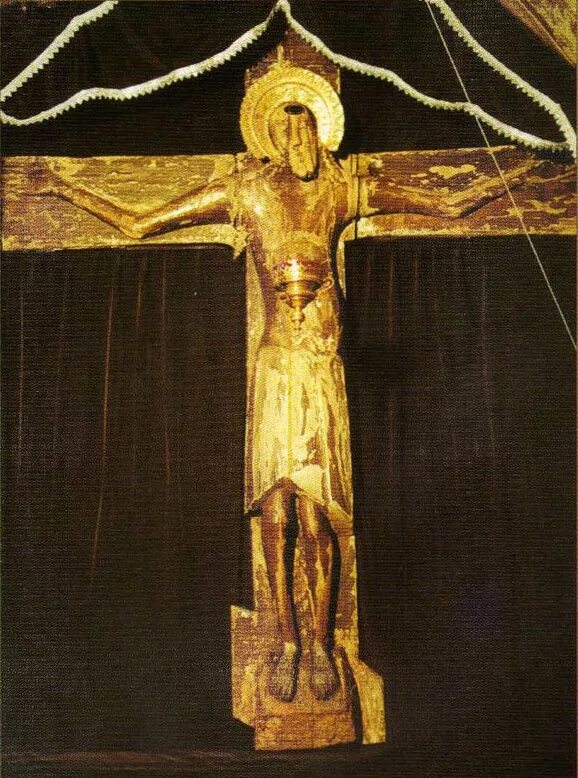 Годеновский животворящий крест. Годенов крест. Село годеново годеновский крест. Крест господень в годеново. Храм в годеново животворящий крест.