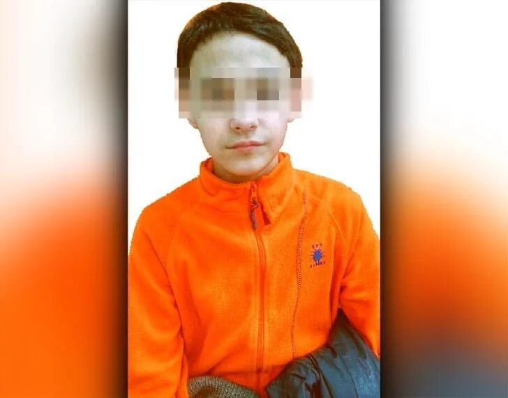 Рука 14 летнего мальчика. 14 Летние мальчик Египетический. Образ мальчик сбежал из дома изображение. Ушел из дома мальчик.