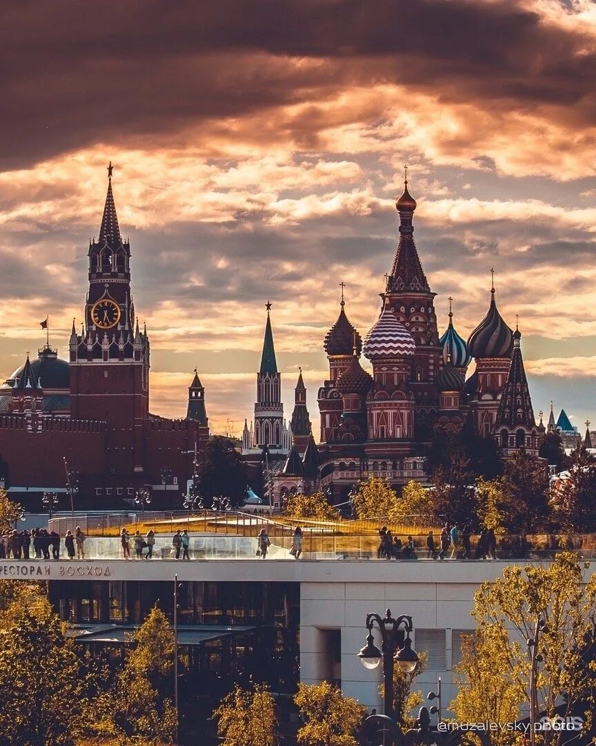 Ночные прогулки на теплоходе по Москве-реке - расписание, цены на трамвайчики 20