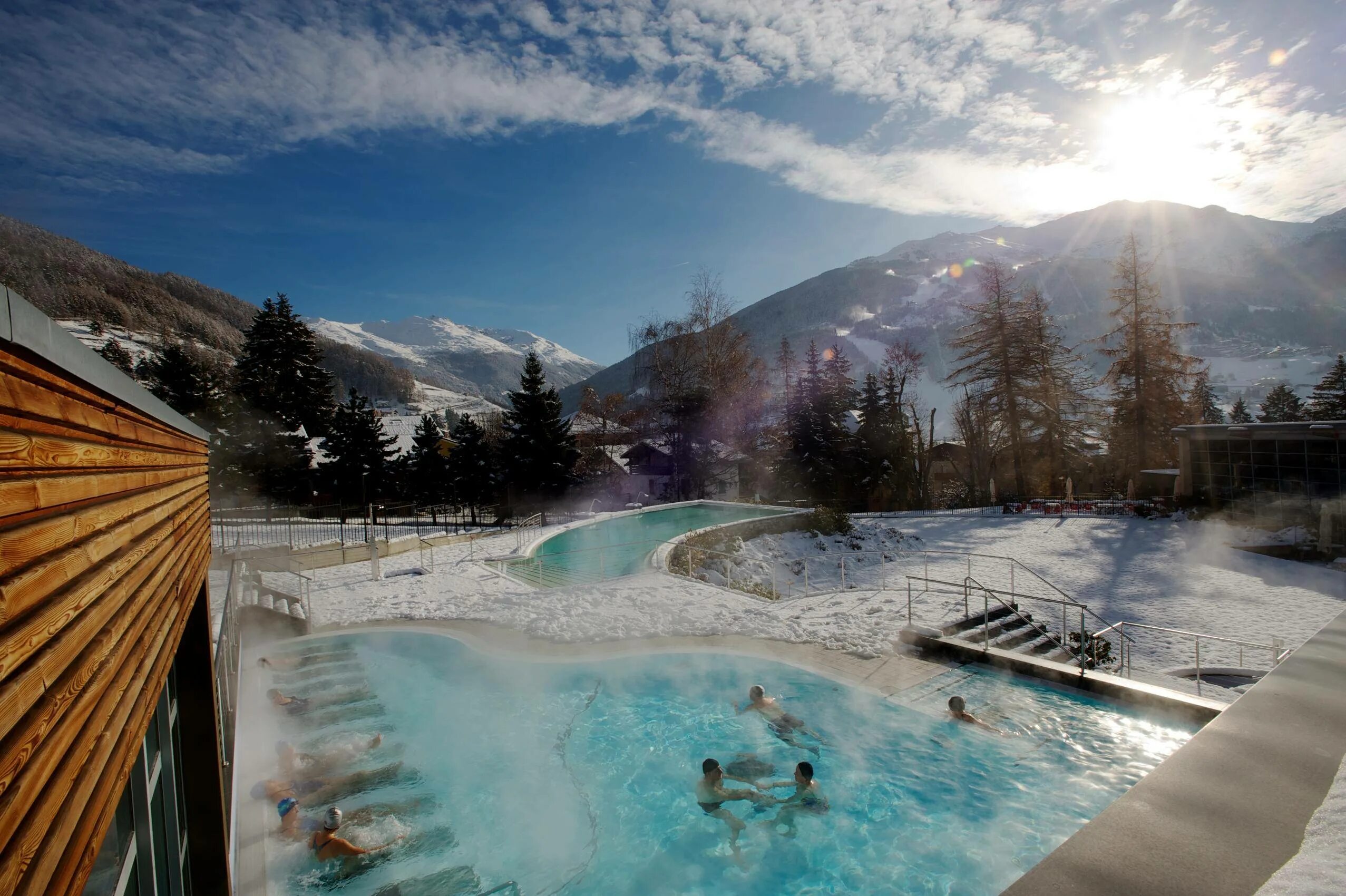 Бормио термы. Баньи ди Бормио. Бормио Италия. Bormio термы bagni nuovi. Лучшие спа россии