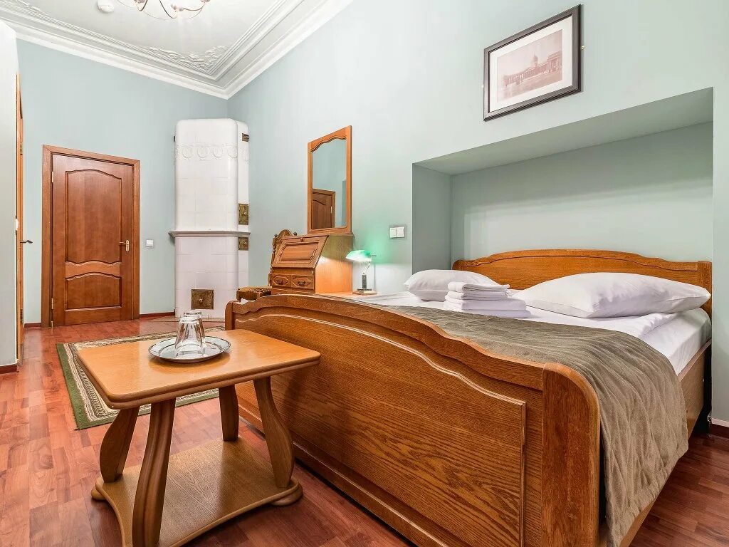 Абажур гостиница санкт петербург. Гостиница абажур санкт-петербург 2022. Отель абажур санкт-петербург на фонтанке. Абажур на невском санкт-петербург. Абажур гостиница санкт петербург.