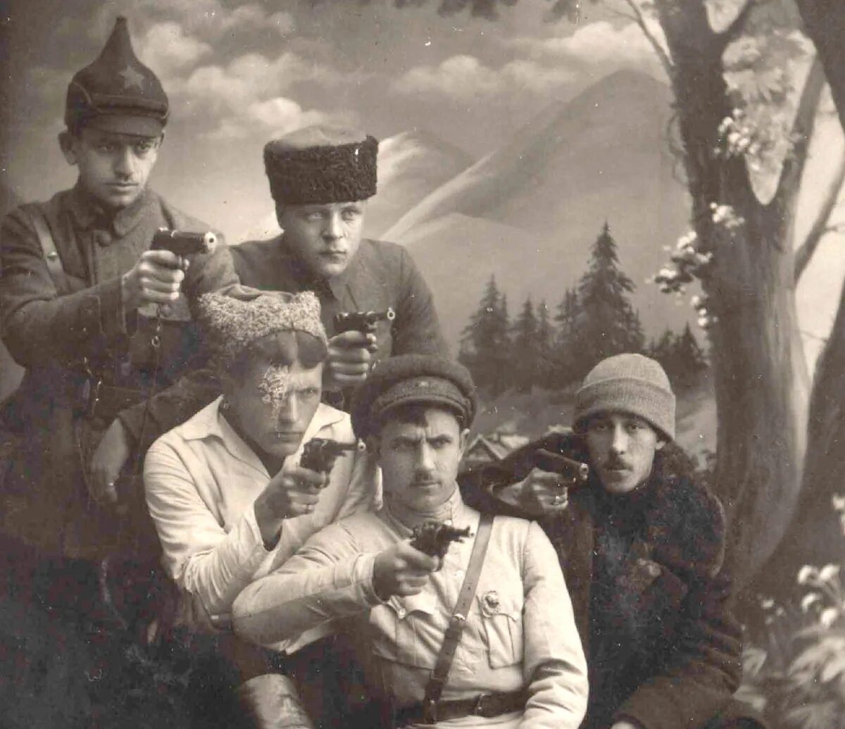 Вчк чекист. Комиссар нквд. Музей нквд томск. Страна чекистов. Комиссар нквд.