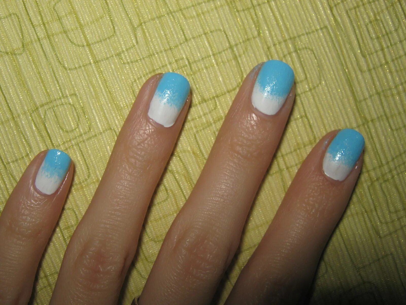 Обычный маникюр. Маникюр обычным лаком для ногтей. Маникюр. Красивые ногти обычным лаком. Маникюр обычным лаком для ногтей.