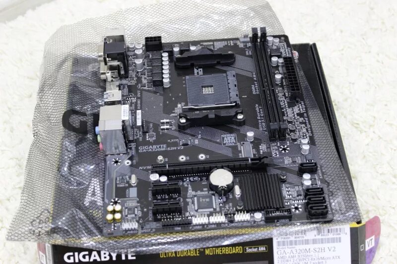 Материнская плата Gigabyte ga-a320m-s2h v2. Материнская плата a320 s2h. Материнская плата Gigabyte a320m h. S-am4 Gigabyte a320m-s2h v2. Материнская плата gigabyte a520m