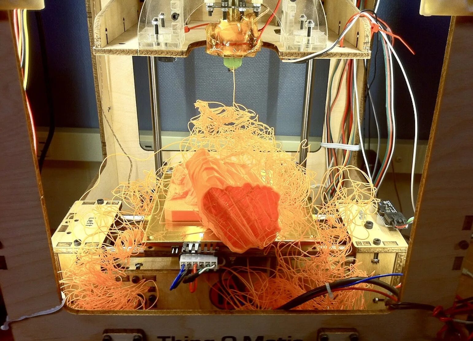 3d принтер проблемы. Печать на 3д принтере. 3д принтер. неудачная печать на 3д принтере. поделки на 3д принтере.