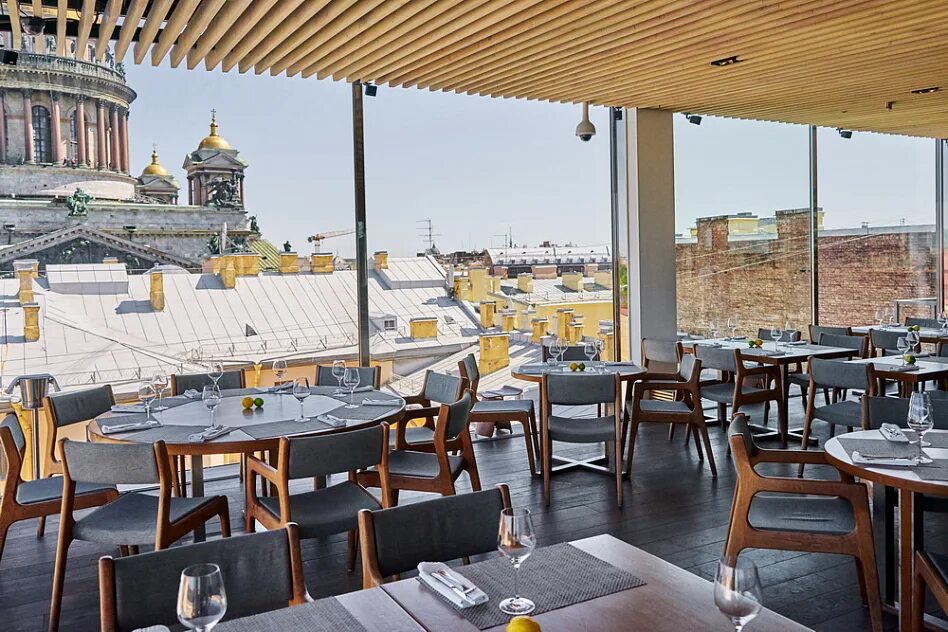 Мансардная квартира. Ресторан мансарда гинза в санкт-петербурге. Мансарда санкт. Почтамтская 3-5 ресторан мансарда. Мансарда санкт.